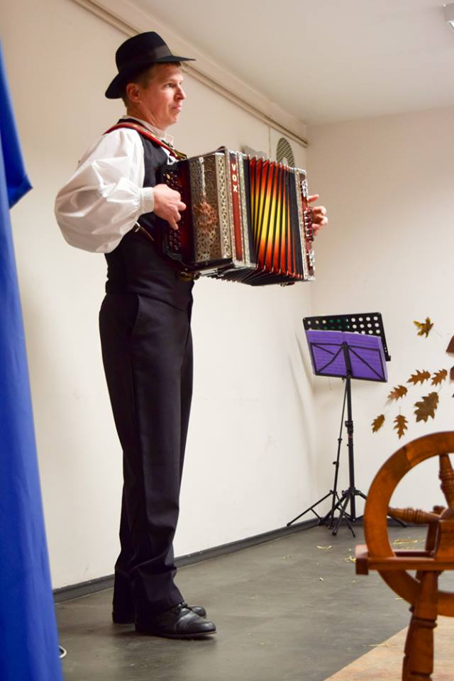 1222723251680784850114775507283