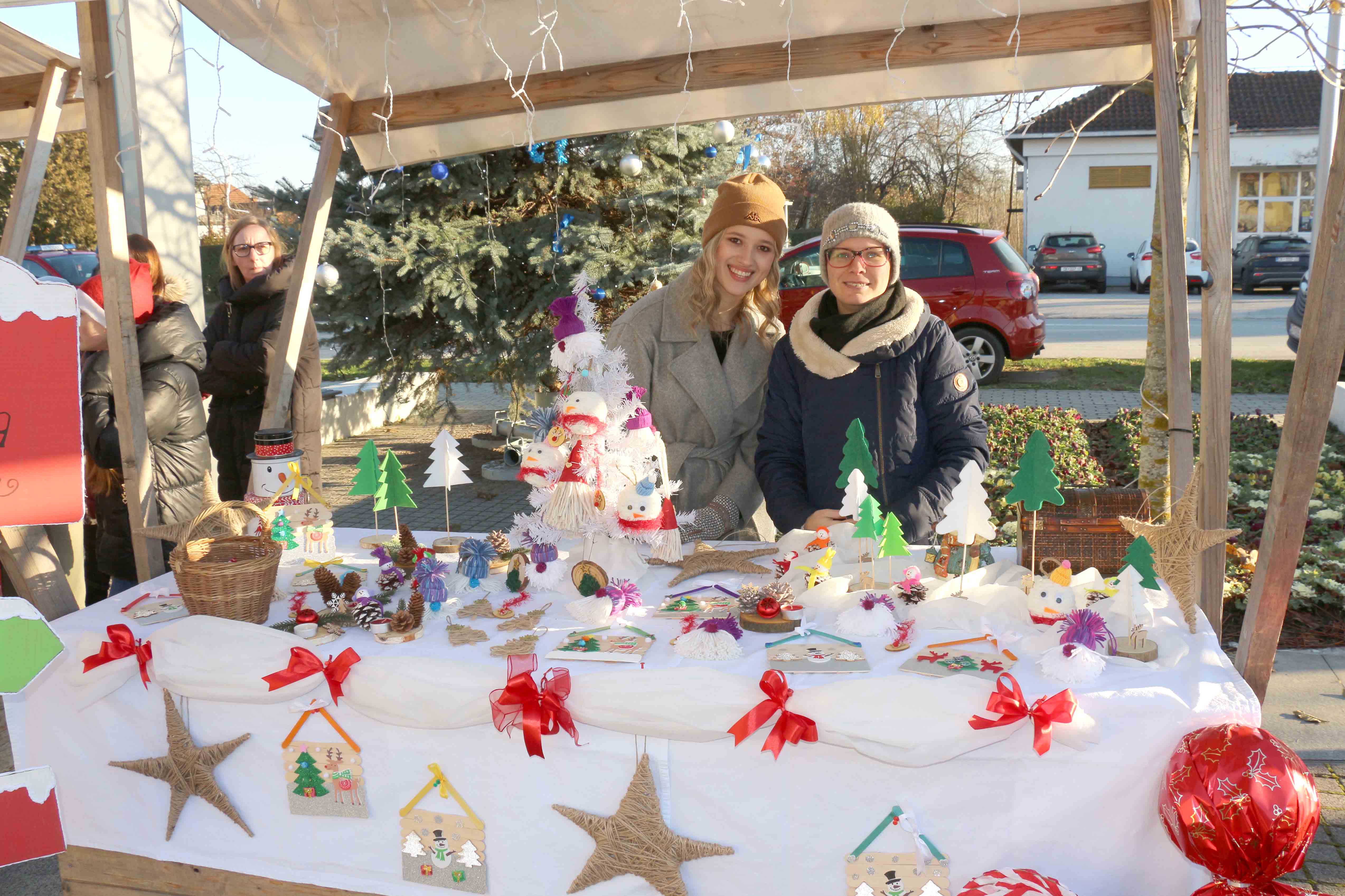 BLAGDANSKI DUH Održan tradicionalni Božićni sajam Općine Mala Subotica
