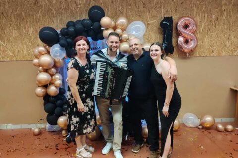 ema makovec (1) ema makovec (1)