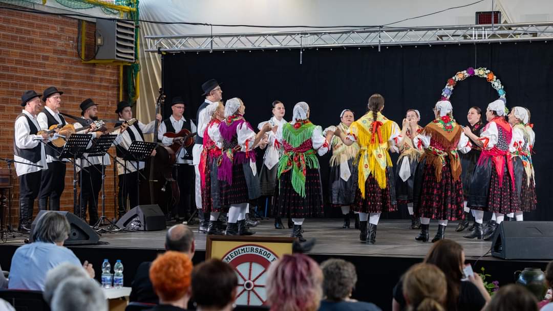 Ema Topolnjak Ema Topolnjak