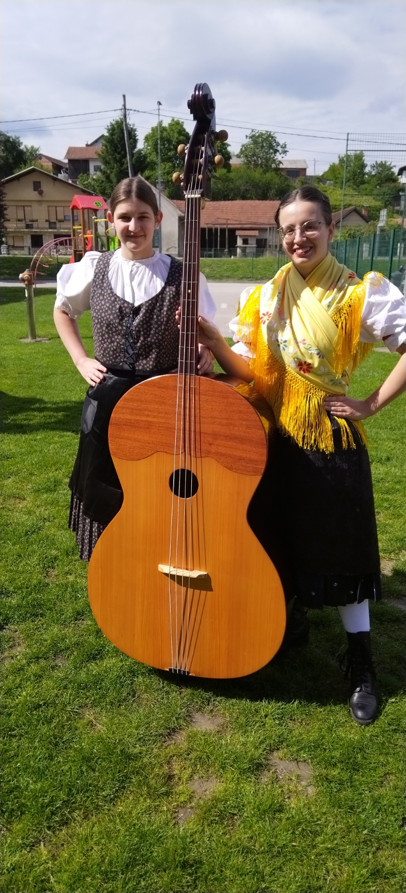 Ema Topolnjak Ema Topolnjak