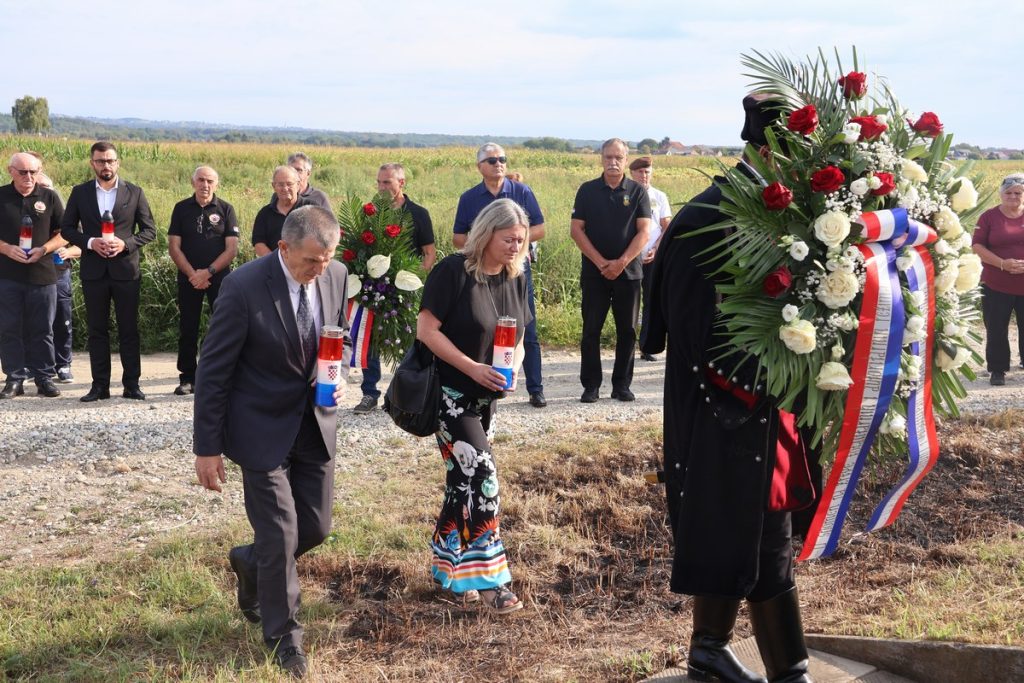 europski dan žrtava totalitarnih režima (6) europski dan žrtava totalitarnih režima (6)