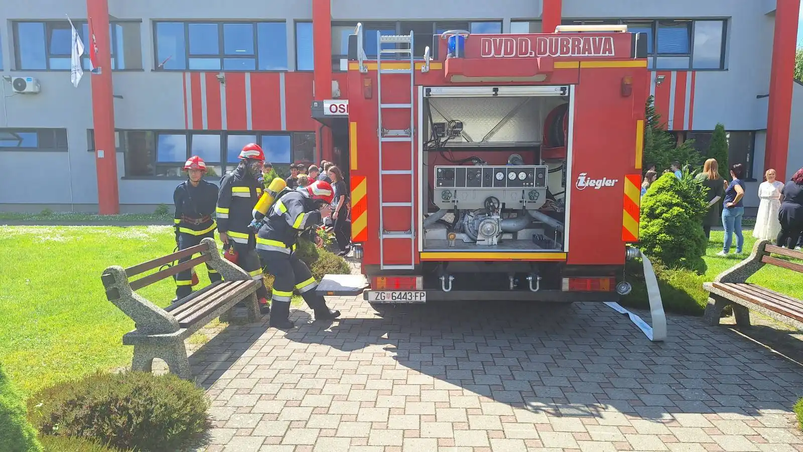 evakuacijska vježba donja dubrava,oš,vrtićdvd donja dubrava (11)