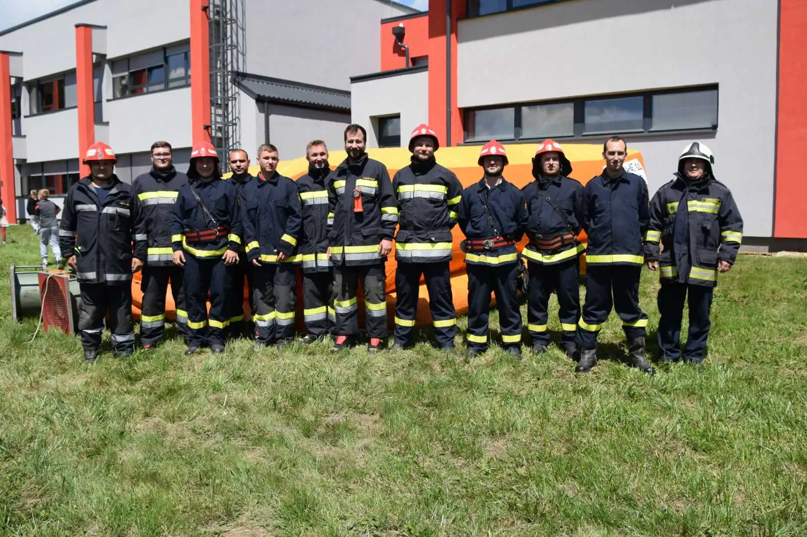 evakuacijska vježba donja dubrava,oš,vrtićdvd donja dubrava (12)