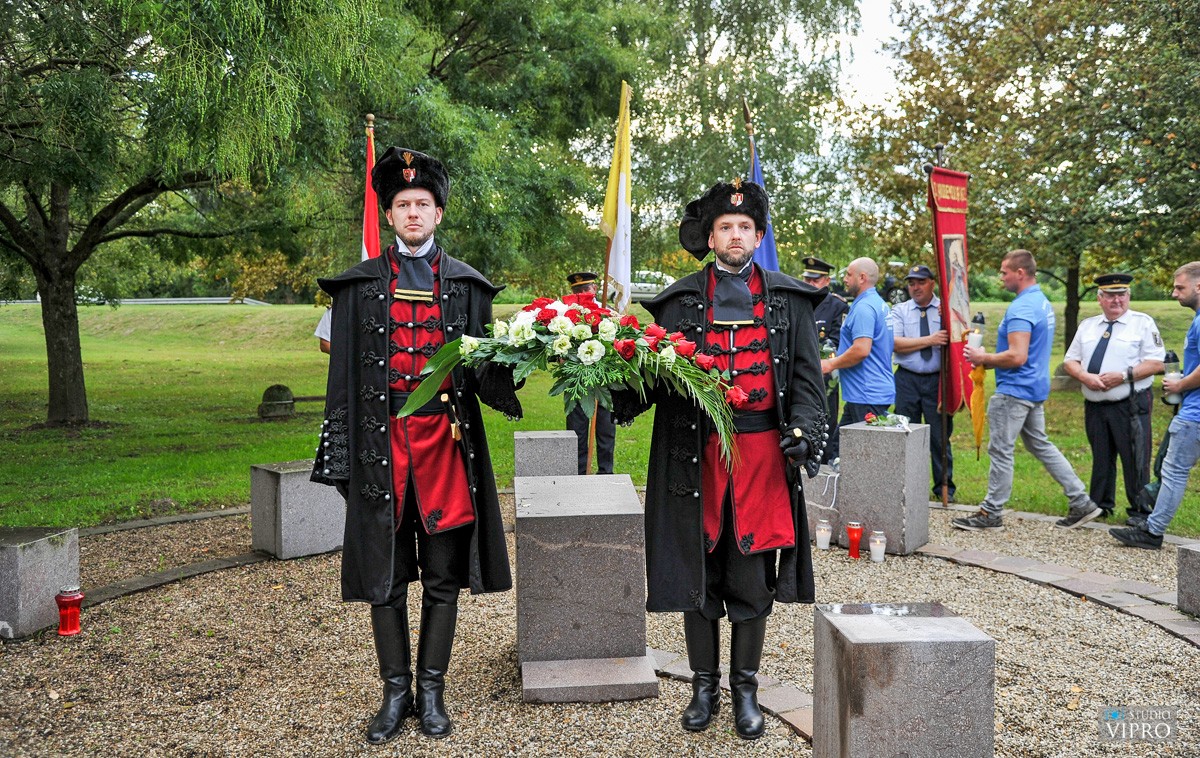 FOTO Uz molitvu i prigodan program obilježena godišnjica tragedije na rijeci Dravi
