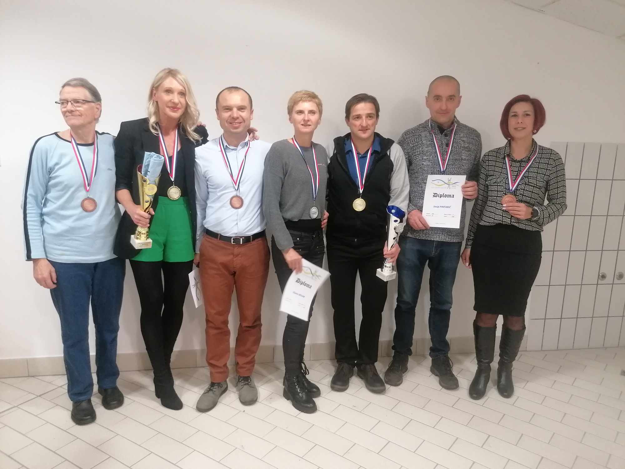 Image 5923317 (auto) Image 5923317 (auto)