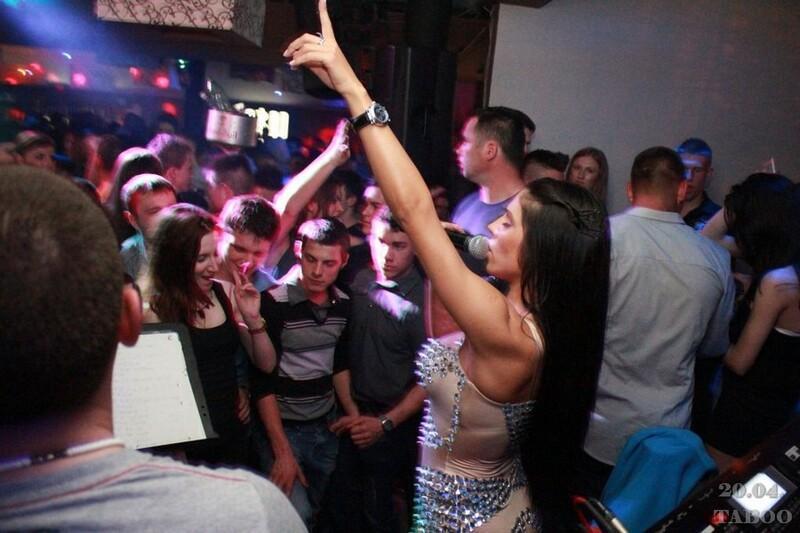 Foto150 Taboo (Subota, 20.4.2013 – Koncert Sandre Afrika) Foto150 Taboo (Subota, 20.4.2013 – Koncert Sandre Afrika)