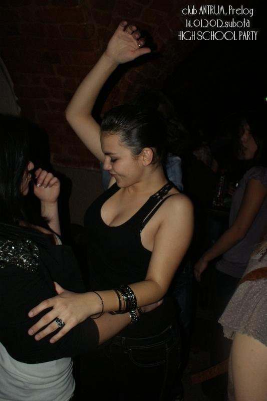 slika0046 Antrum (Subota, 14.1.2012) slika0046 Antrum (Subota, 14.1.2012)