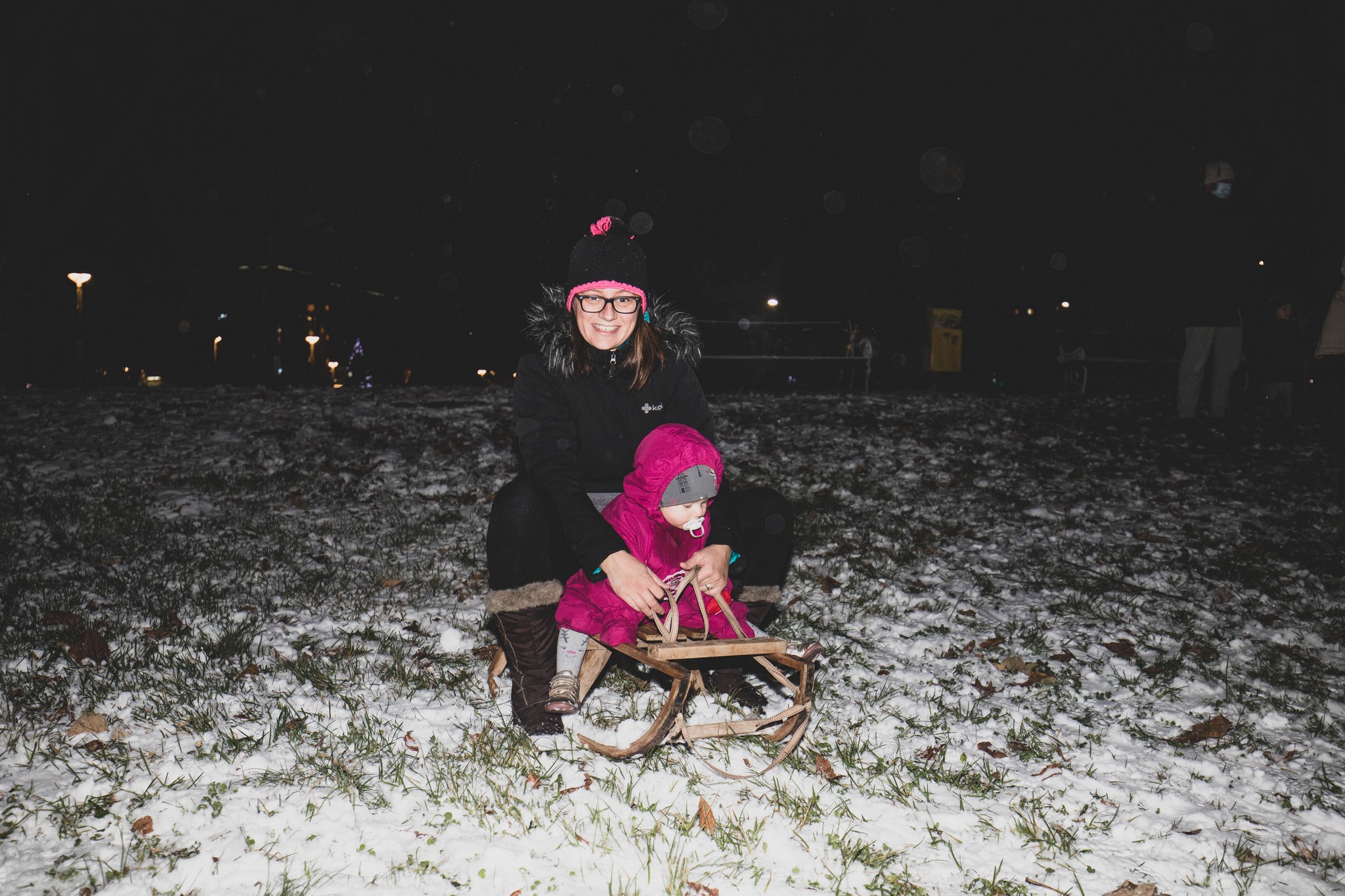 Mališani uživali u sanjkanju, snježna dekoracija centru Čakovca dala posebnu čar