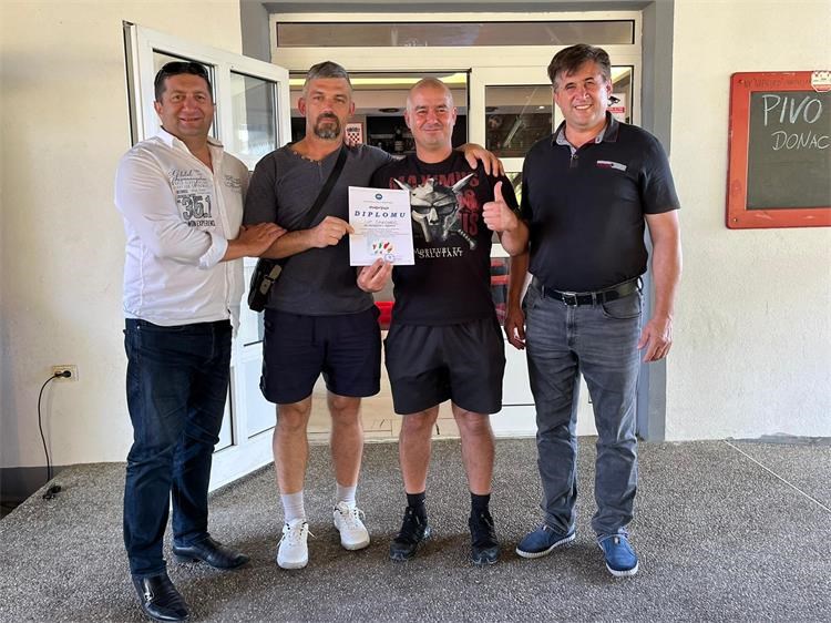 FOTO Obilježavanje Dana policije nastavljeno dobrovoljnim darivanjem krvi i sportskim susretima