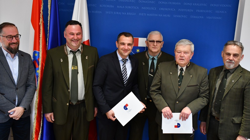 POTPISAN UGOVOR Međimurska županija i u 2023. godini nastavlja sufinancirati razvoj lovstva POTPISAN UGOVOR Međimurska županija i u 2023. godini nastavlja sufinancirati razvoj lovstva