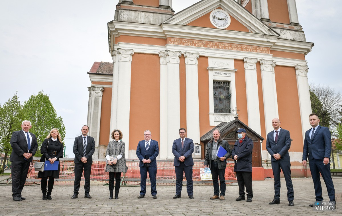 MINISTRICA KULTURE U PRELOGU Ulaganja Ministarstva kulture i medija nastavljaju se i na području Preloga