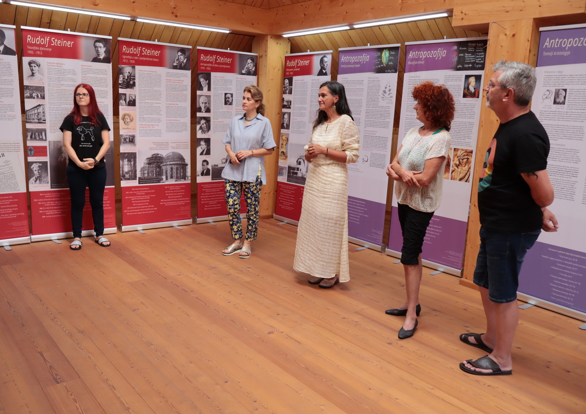 DONJI KRALJEVEC Otvorena izložba Nadice Gorupić, radove naslikala po Steinerovoj metodi