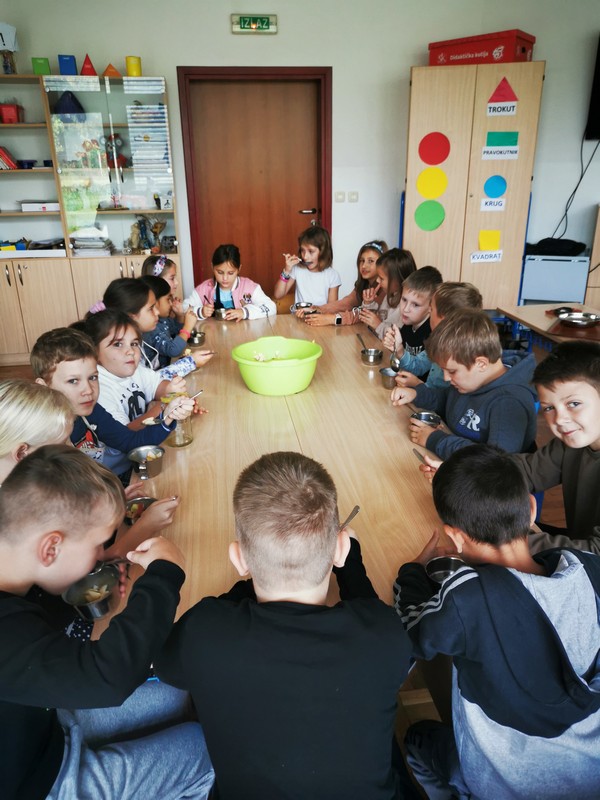 MALA SUBOTICA Svjetski dan jabuka u OŠ Tomaša Goričanca