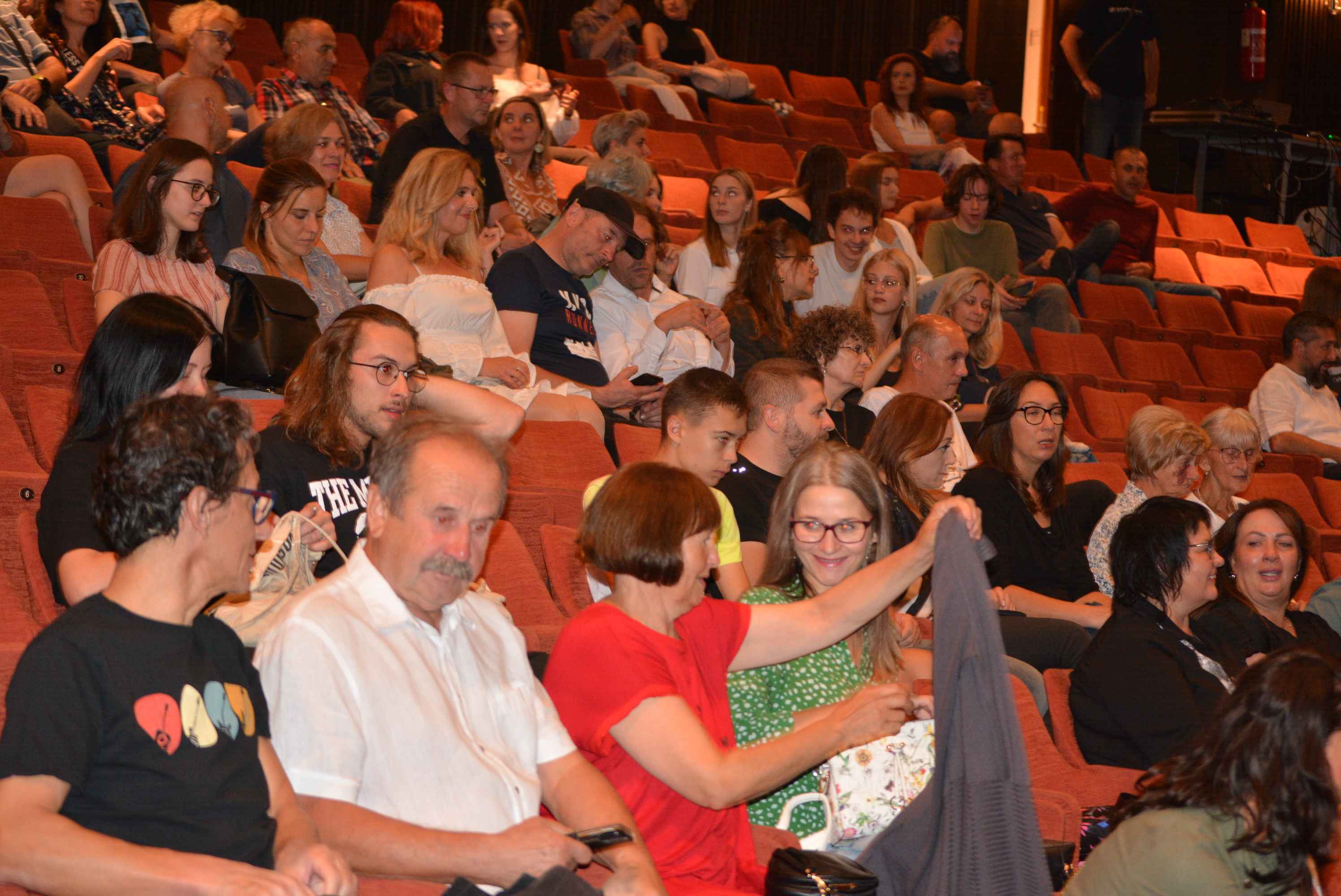 VIDEO I FOTO Izniman 8. Zrinski Art Festival: Trash Art, ples i čarolija u Čakovcu