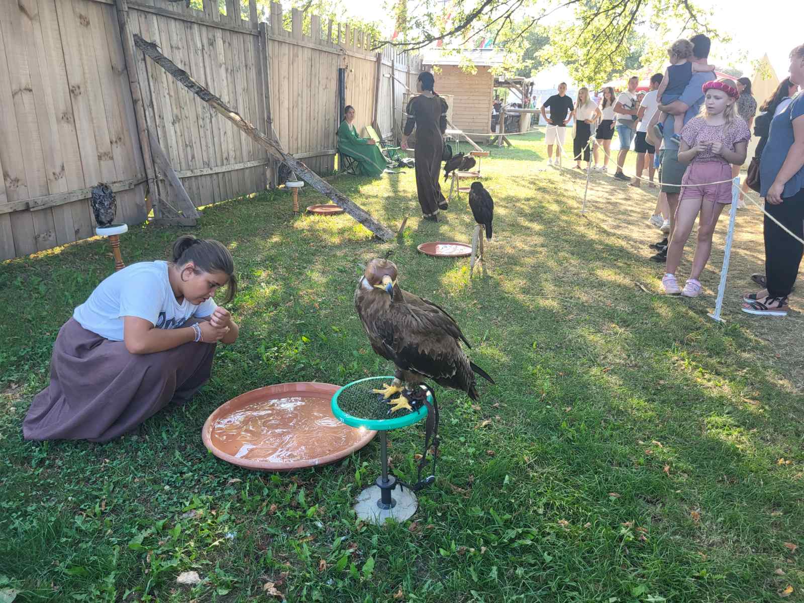 NA KOPRVNIČKIM BEDEMIMA Renesansni festival i ove godine privukao mnoštvo posjetitelja NA KOPRVNIČKIM BEDEMIMA Renesansni festival i ove godine privukao mnoštvo posjetitelja