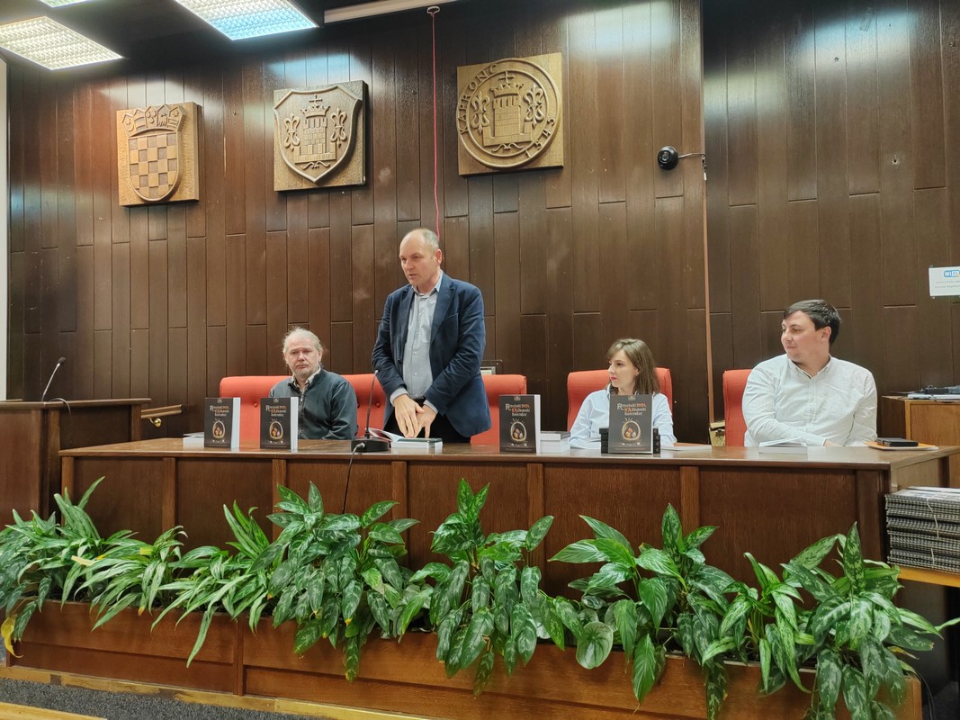 FOTO Promocija Hrvatskoga kajkavskog kolendara održana i u Koprivnici