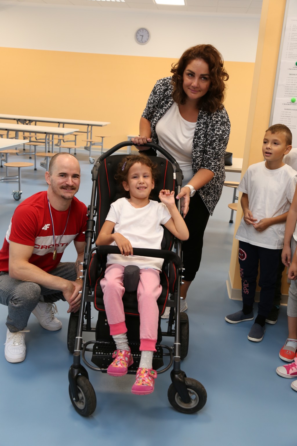 Filip Ude povodom Hrvatskog olimpijskog dana posjetio OŠ Vladimira Nazora Pribislavec