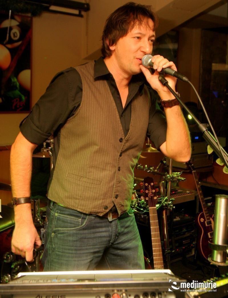 IMG3689 Paladin (Subota, 3.12.2011)