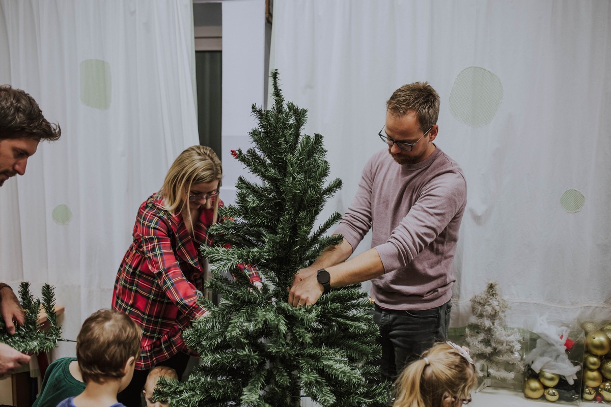 UZBUDLJIVE AKTIVNOSTI Mališani skupine Trešnjice uživali u pravoj Božićnoj čajanci