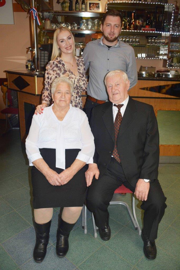 Mijo i Julijana Punčikar proslavili 60 godina zajedničkog života