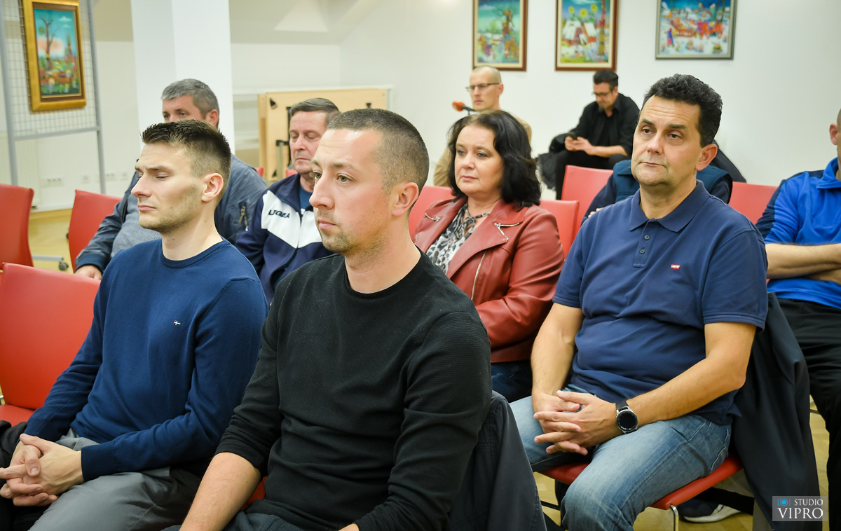 PRELOG Potpisani ugovori za sufinanciranje proizvodnje električne energije