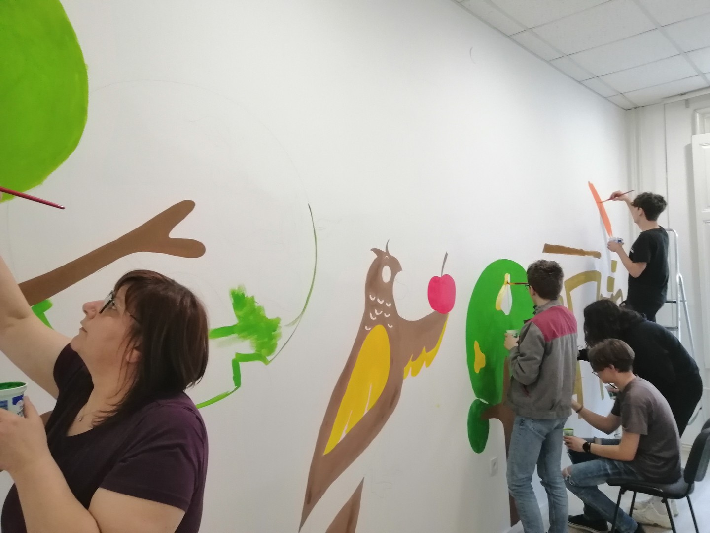 Pismoslikari Gospodarske škole Čakovec oslikavaju zidove Obiteljskog centra