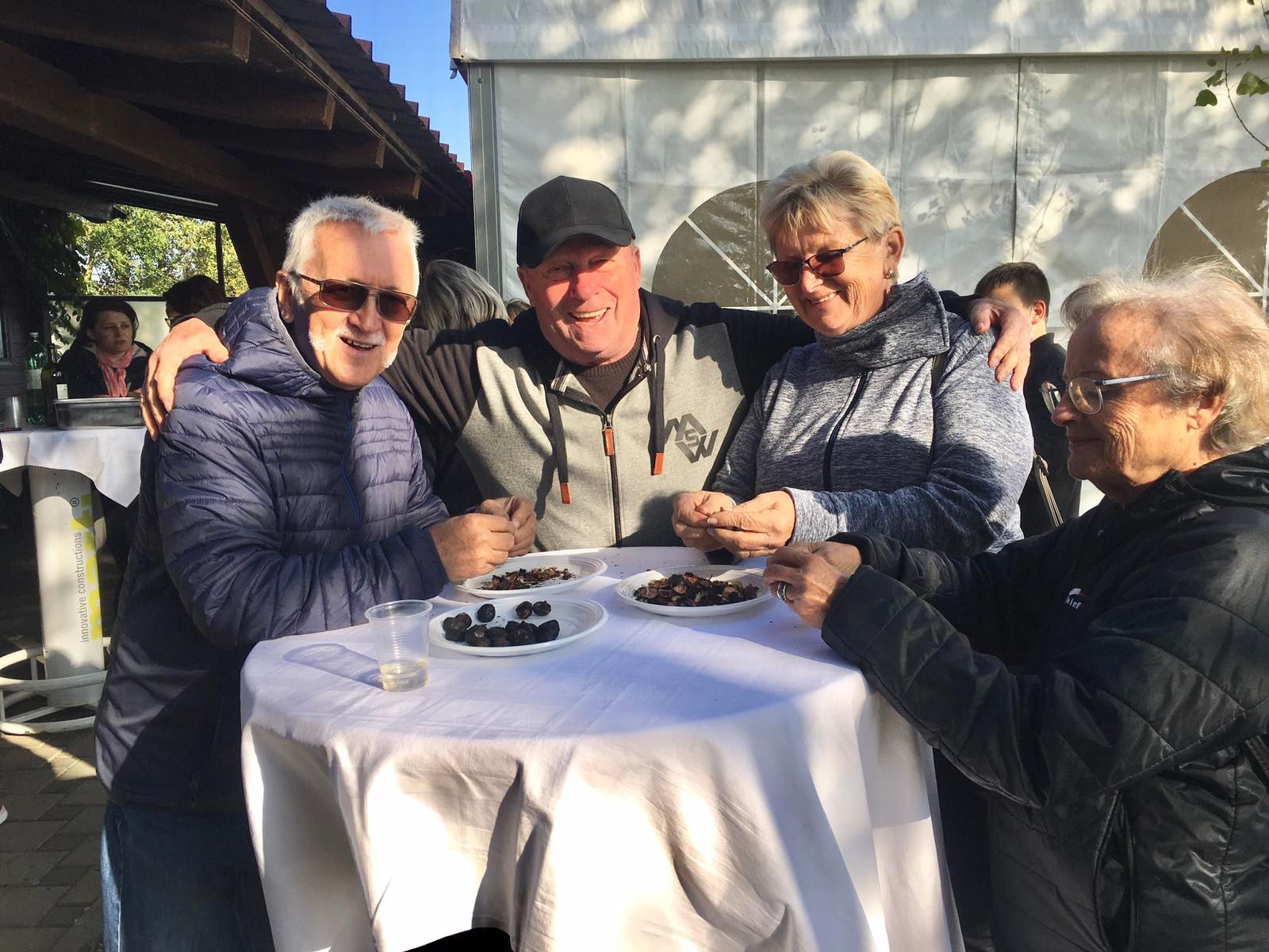 Veselo je na preloškoj Marini: Kestenijada i druženje članova Nautičkog kluba Labud