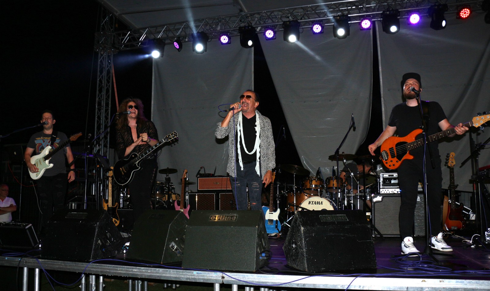 Bebek održao koncert za pamćenje u Slakovcu