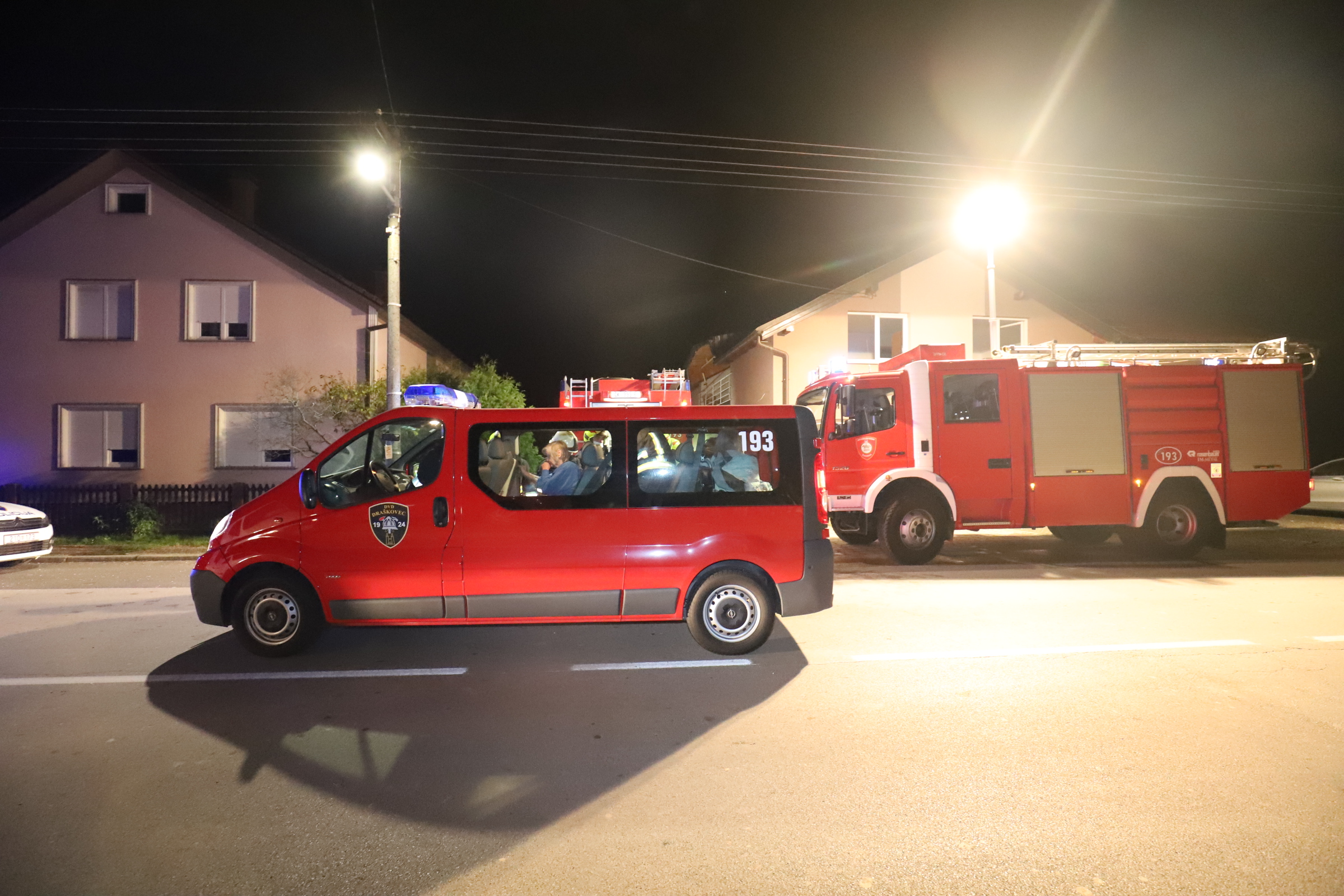 Požar staračkog doma u Otoku: Vatrogasci evakuirali 17 štićenika!