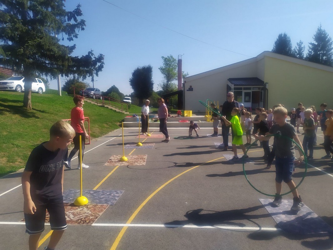 SPORT I DRUŽENJE Mališani iz vrtića ‘Maslačak’ uključili su se u obilježavanje Europskog tjedna sporta