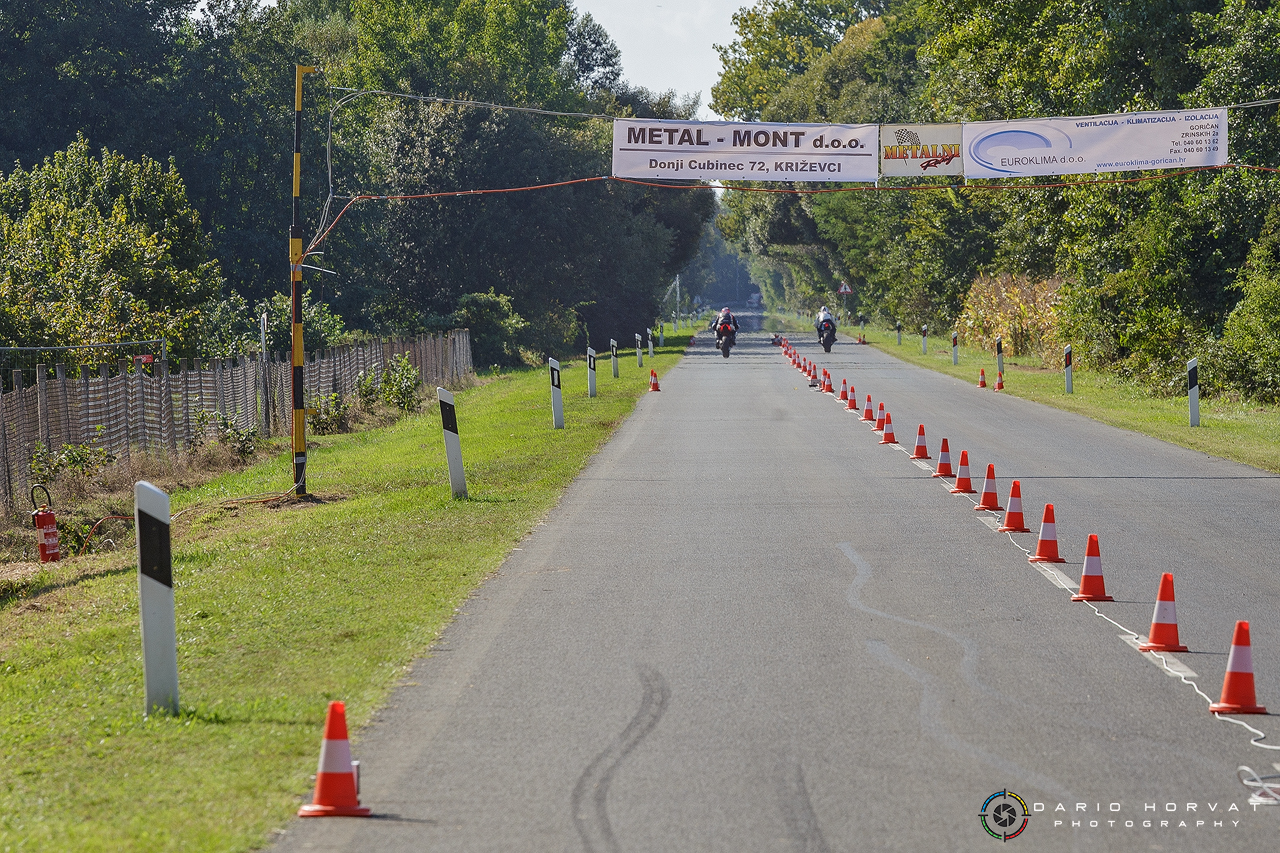 Utrka ubrzanja s motociklima u Goričanu