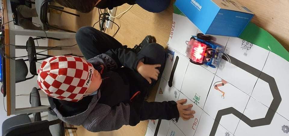 Izvrstan početak nove sezone za robotičare Udruge žena Pretetinec