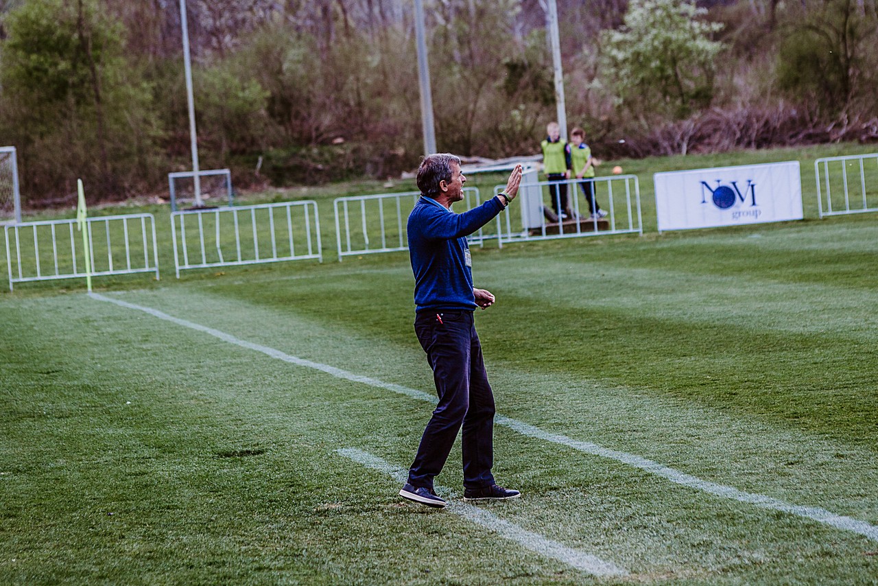 Tisuću ljudi pratilo veliki derbi između Poleta i Varteksa