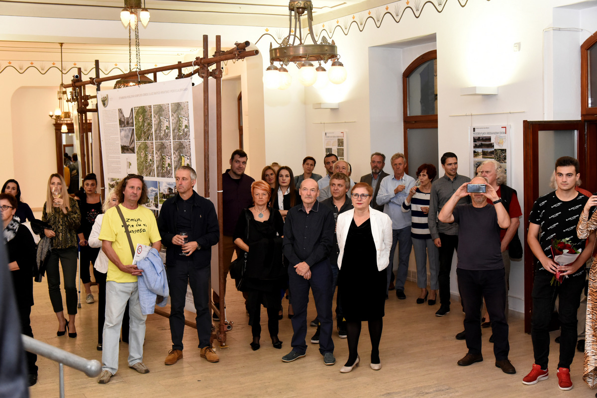 Urbanističko-arhitektonska izložba ‘UrboArhitektura 20+20’ u zgradi Scheier
