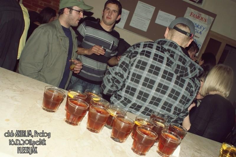 Antrum (Petak, 16.12.2011)