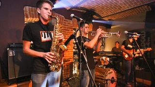 foto00006 Poodroom (Petak, 27.7.2012 – Freakout)