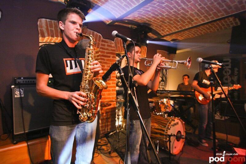 foto00006 Poodroom (Petak, 27.7.2012 – Freakout)