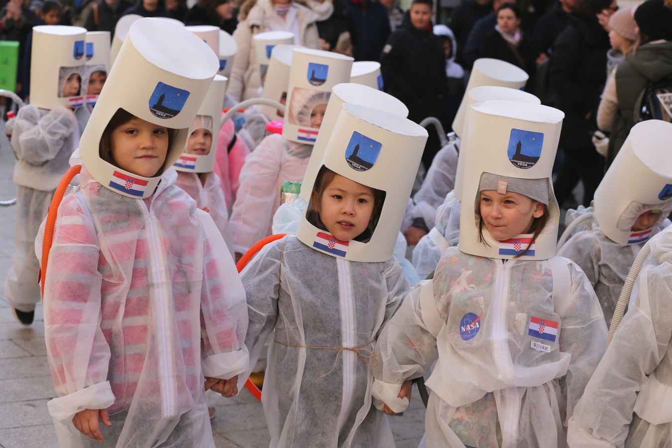 DJEČJI FAŠNIK Male maškare zavladale centrom Čakovca!