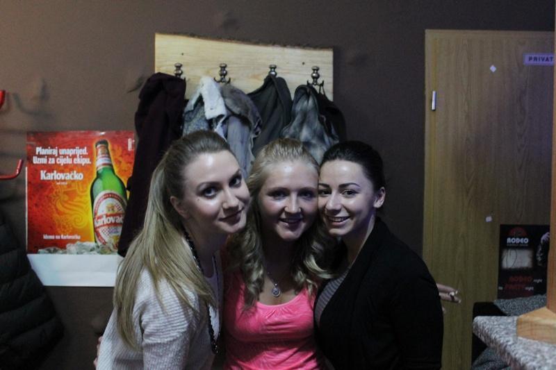 slika0008 Insomnia (Petak, 8.2.2013 – Zibe unplugged)