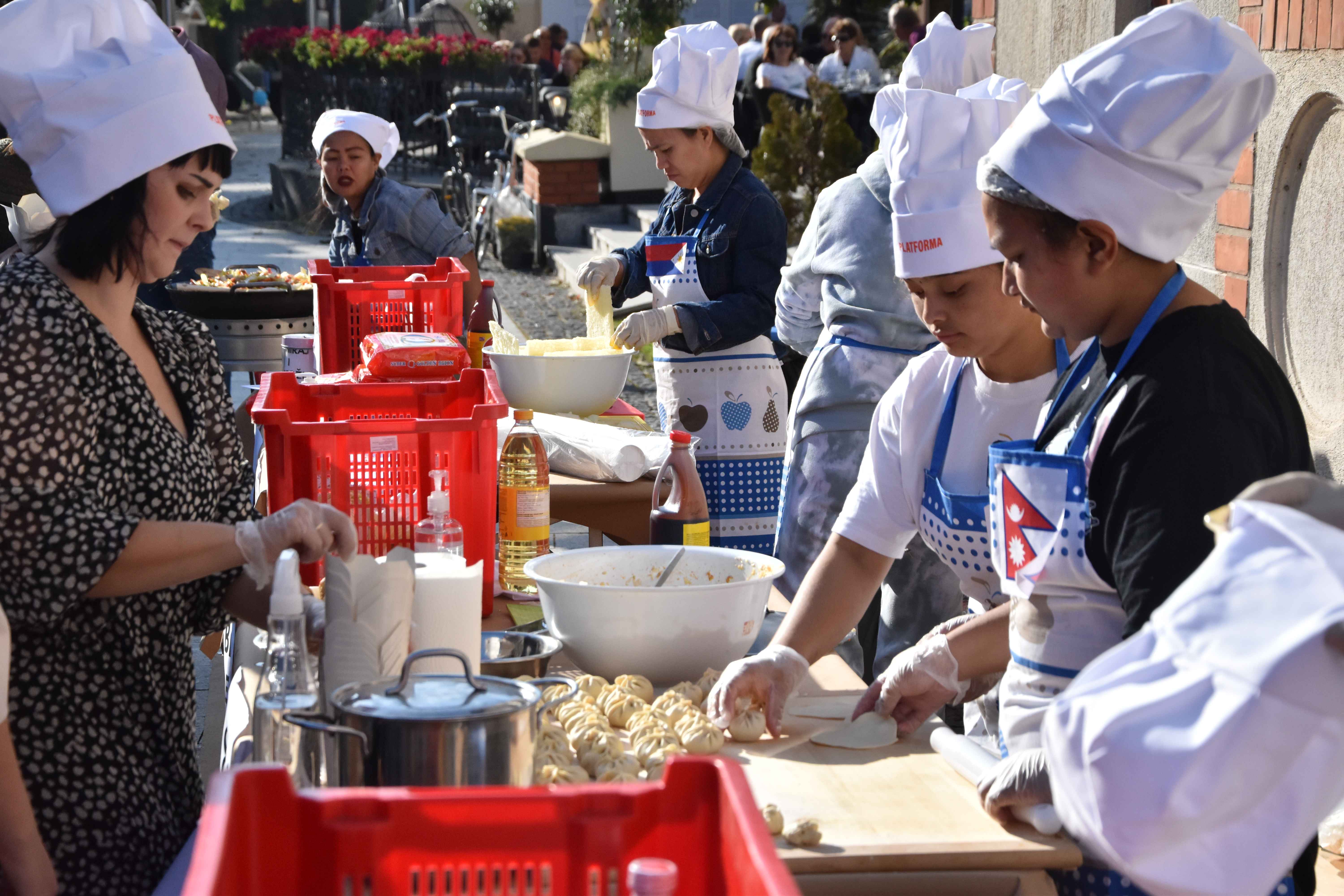 FOTO/VIDEO Središte Čakovca poprimilo bogate nove okuse i mirise dalekih zemalja