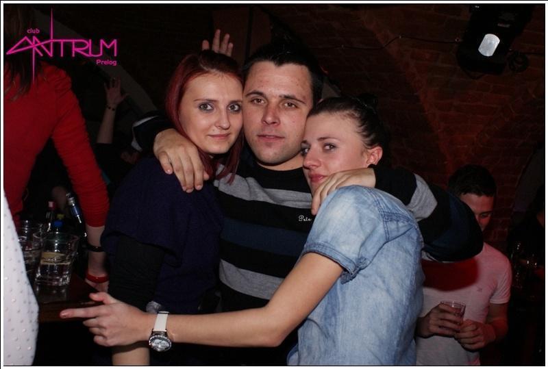 slika0062 Antrum (Subota, 5.1.2013.) slika0062 Antrum (Subota, 5.1.2013.)