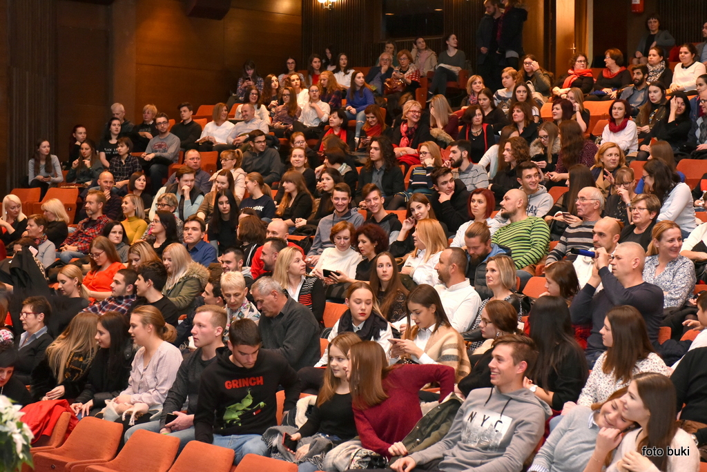 Gimnazija Josipa Slavenskog Čakovec