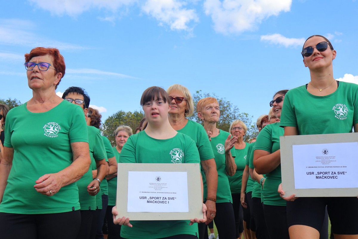 FESTIVAL SPORTSKE REKREACIJE U Mačkovcu vježbalo više od 200 žena, a slavila je ekipa Strahoninca! FESTIVAL SPORTSKE REKREACIJE U Mačkovcu vježbalo više od 200 žena, a slavila je ekipa Strahoninca!