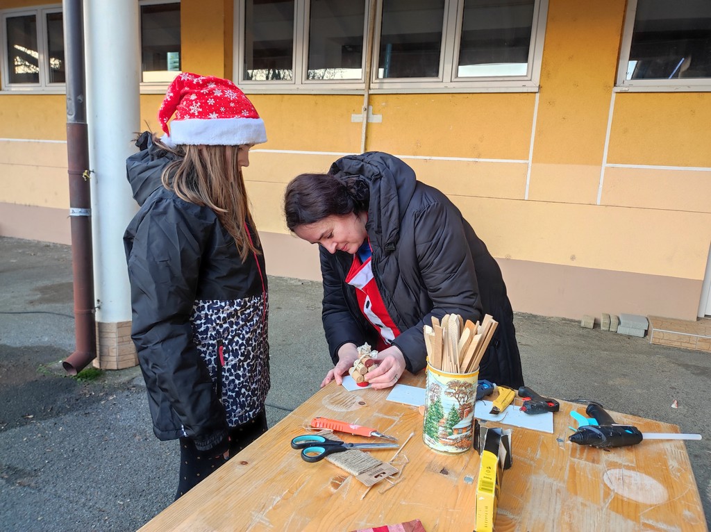 Prvi Božićni sajam u Pribislavcu naišao na odličan odaziv