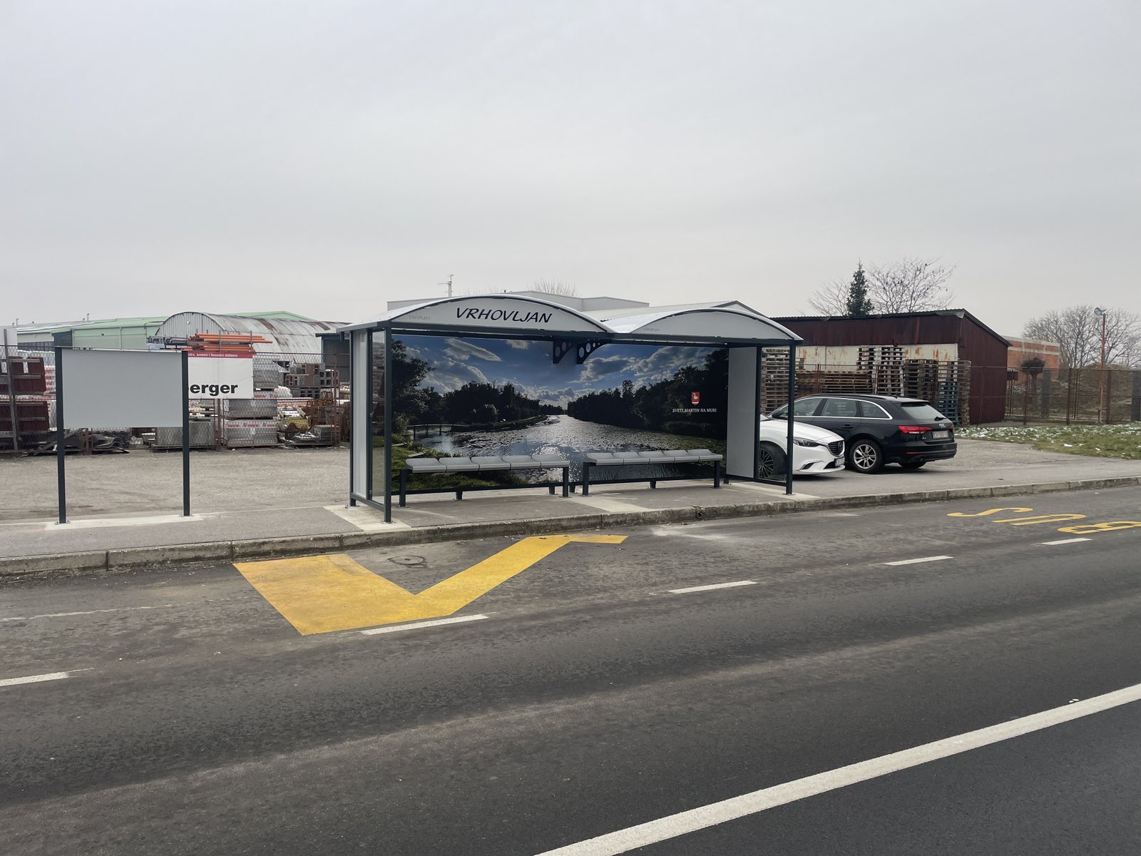 Sveti Martin na Muri, autobusne nadstrešnice