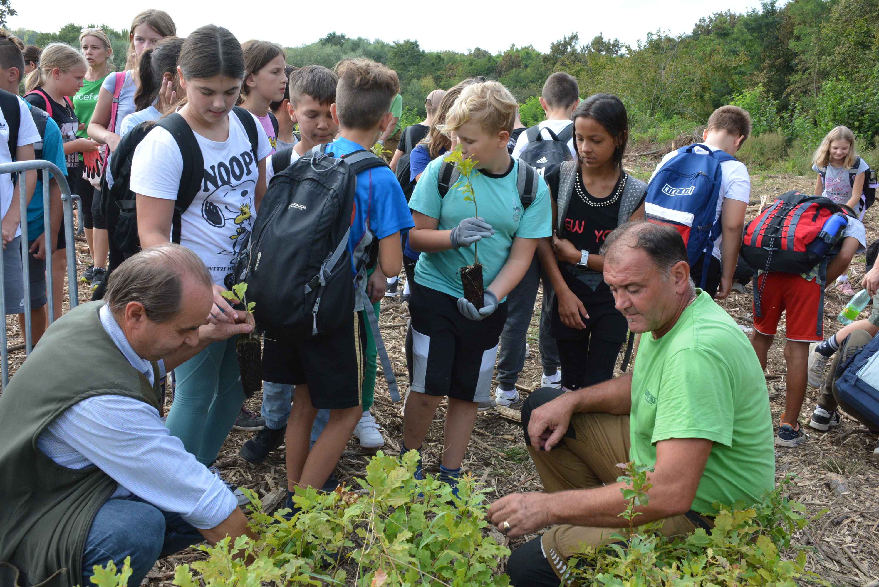 KNEZOVEC Održana velika akcija pošumljavanja u ogranizaciji tvrtke Sobočan