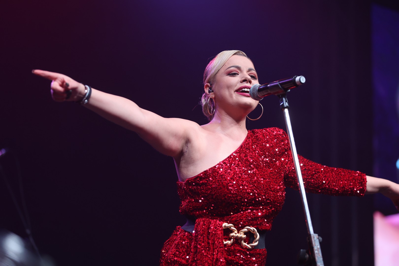 FOTO/VIDEO Grupa Magazin i Boban Rajović otjerali kišnu i tmurnu atmosferu iz Čakovca