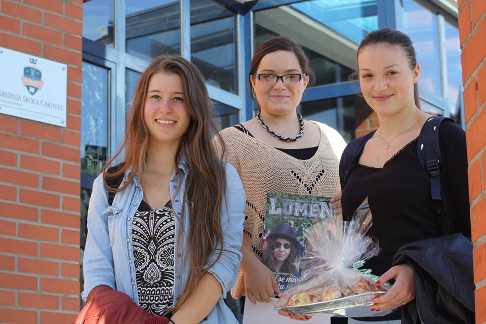 1052788978213389519848216599898