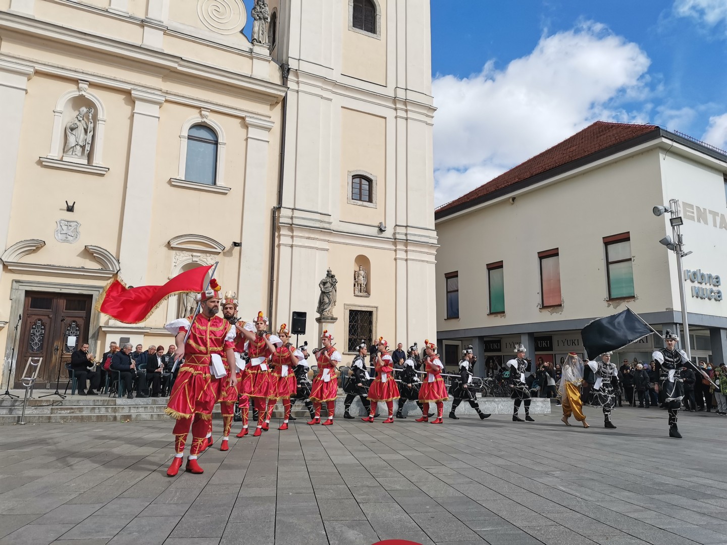 Atraktivan nastup Hrvatskog glazbenog društva ‘Sv. Cecilija’ iz Korčule u Čakovcu